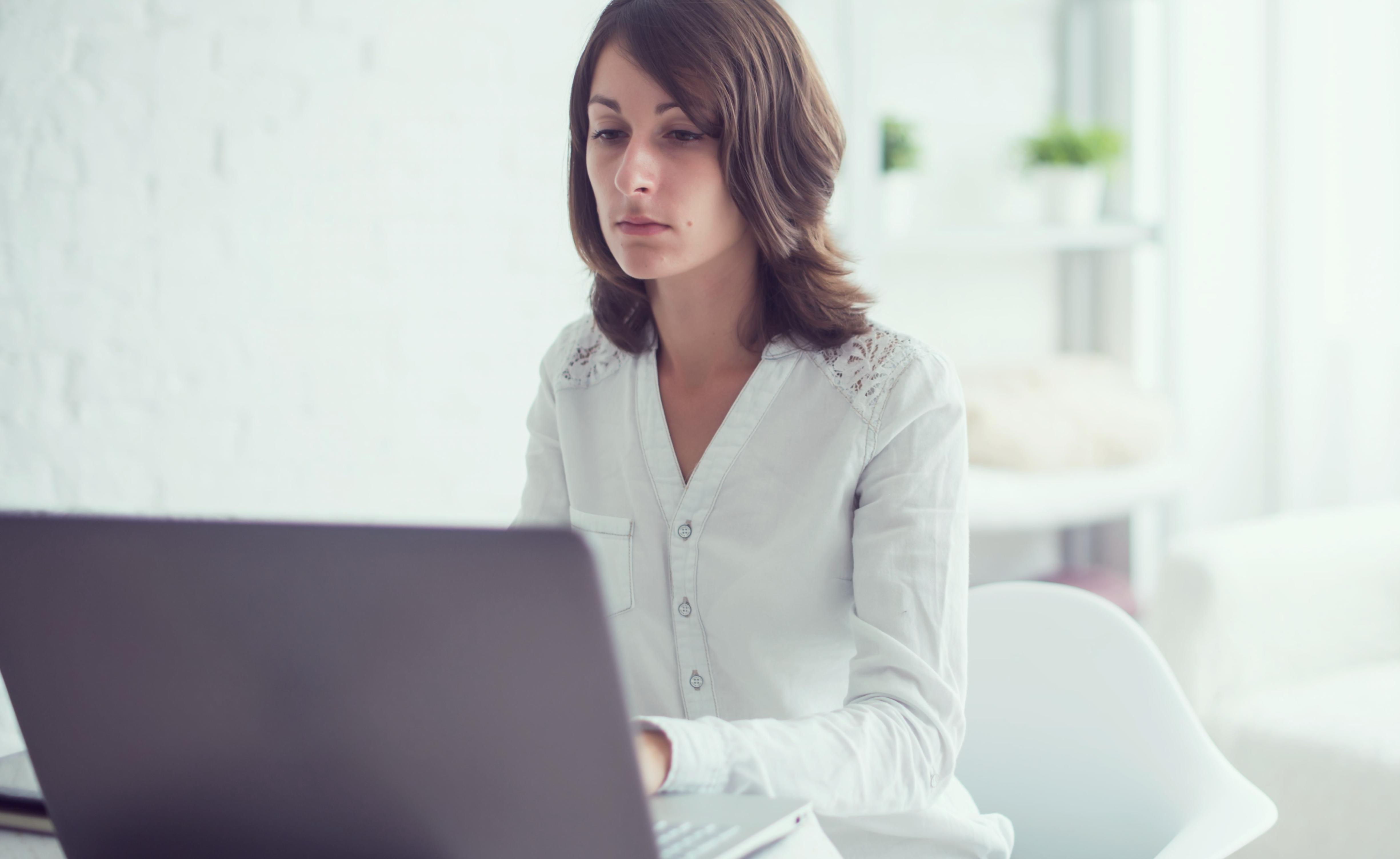 Група учасників під час онлайн-вебінару з лайф-коучингу